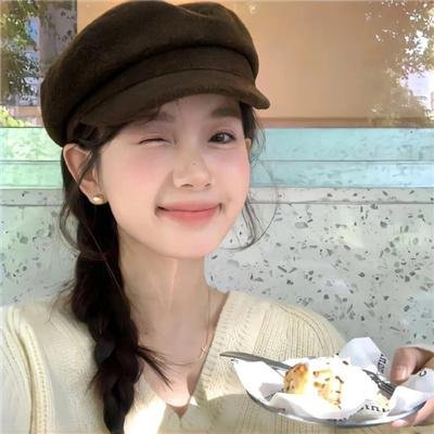 笼子在寻找小鸟